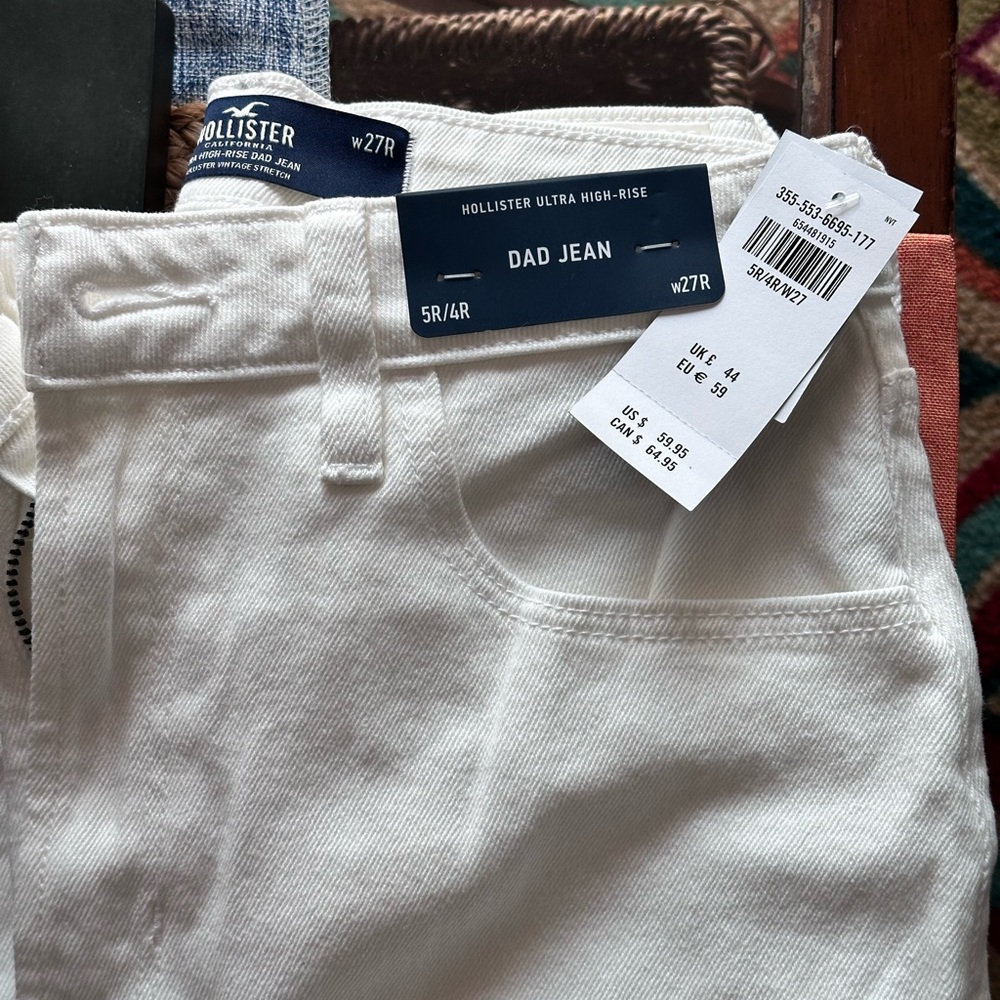 🛑 NWT Hollister White Ultra High-Rise Dad Jeans 5/4R w27